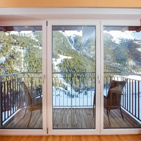 Alpengasthof Praxmar Πανσιόν 3*