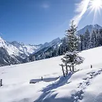 Alpengasthof Praxmar Pensión